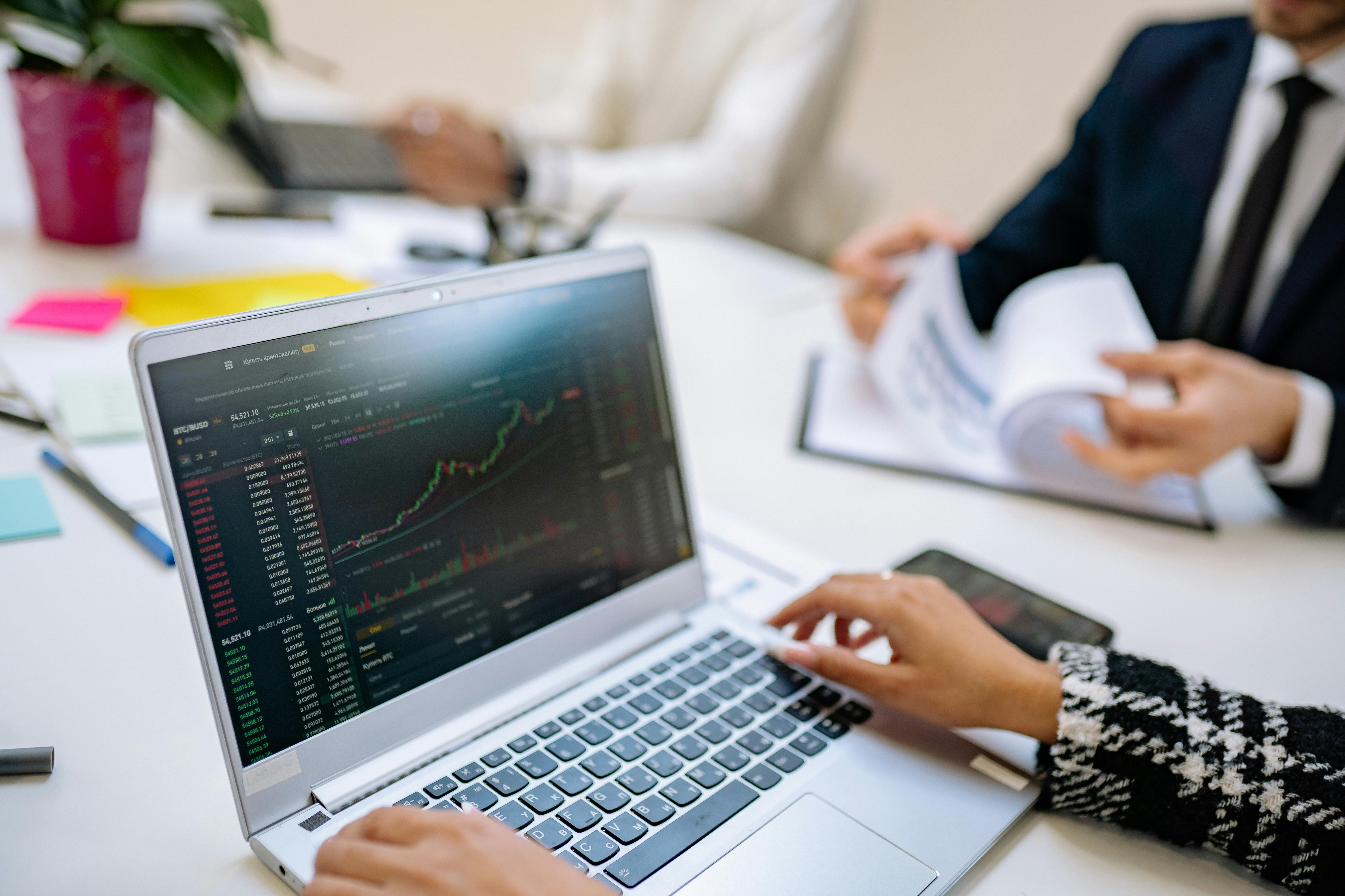 Why More Retirees Are Revisiting Drawdown Reviews This Year